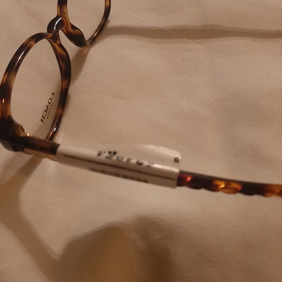 NWT Womens COACH eyeglasses HC6067 - Picture 7 of 8